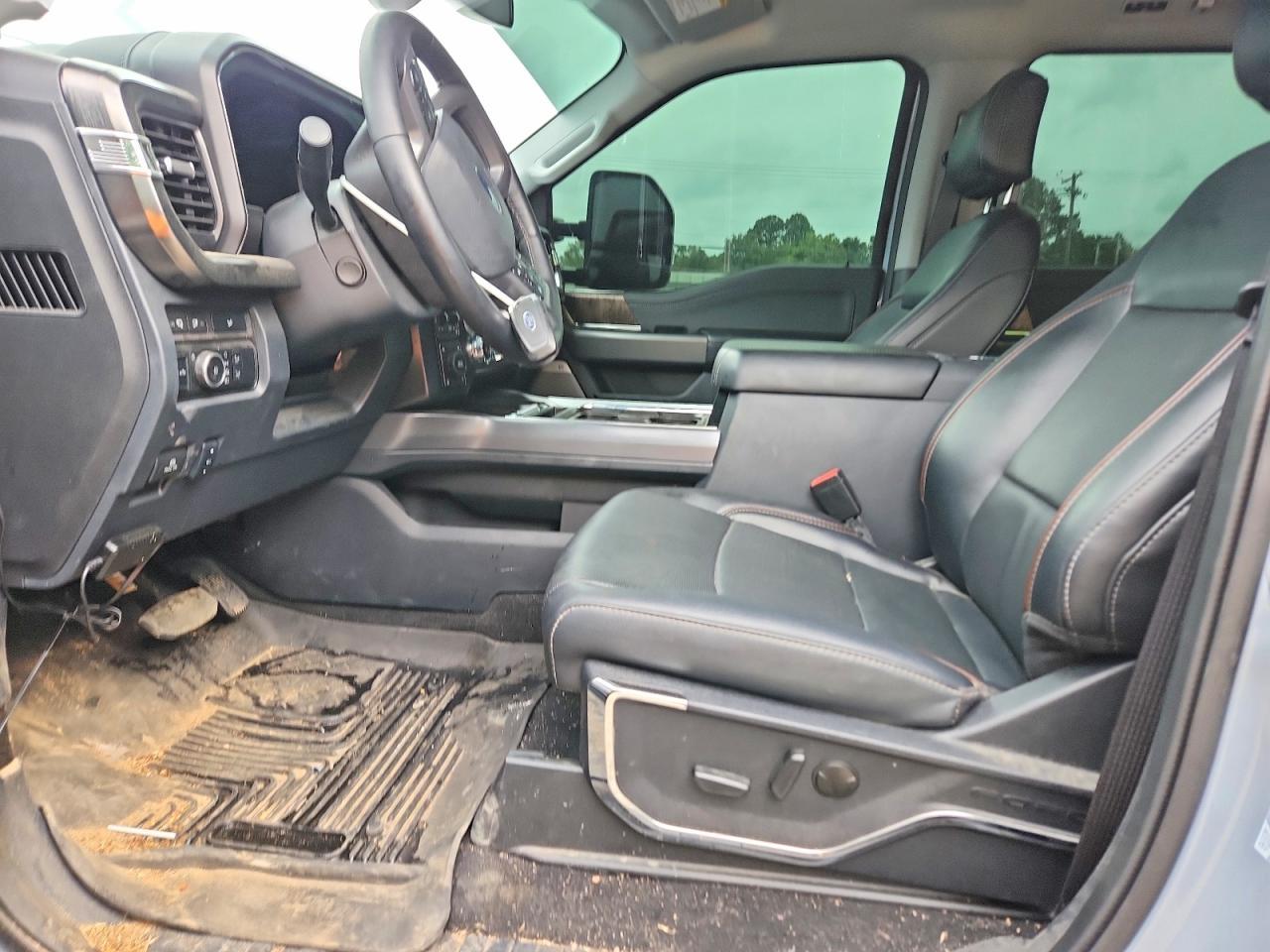 2024 Ford F250 Super Duty - Фото 7