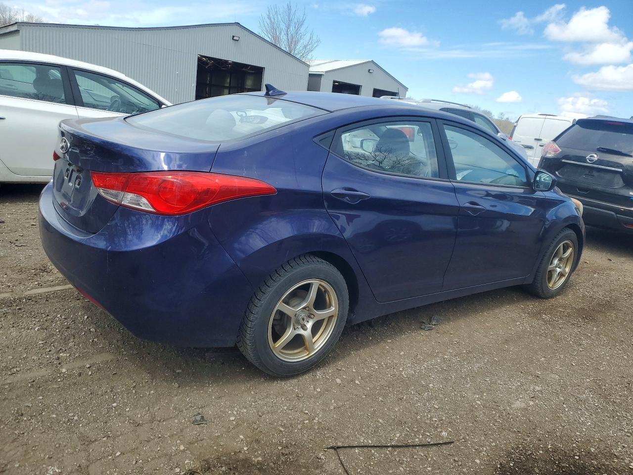 2013 Hyundai Elantra Gls - Фото 3