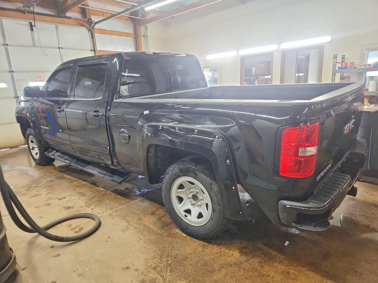 2014 GMC Sierra K1500 Sle - Image 2