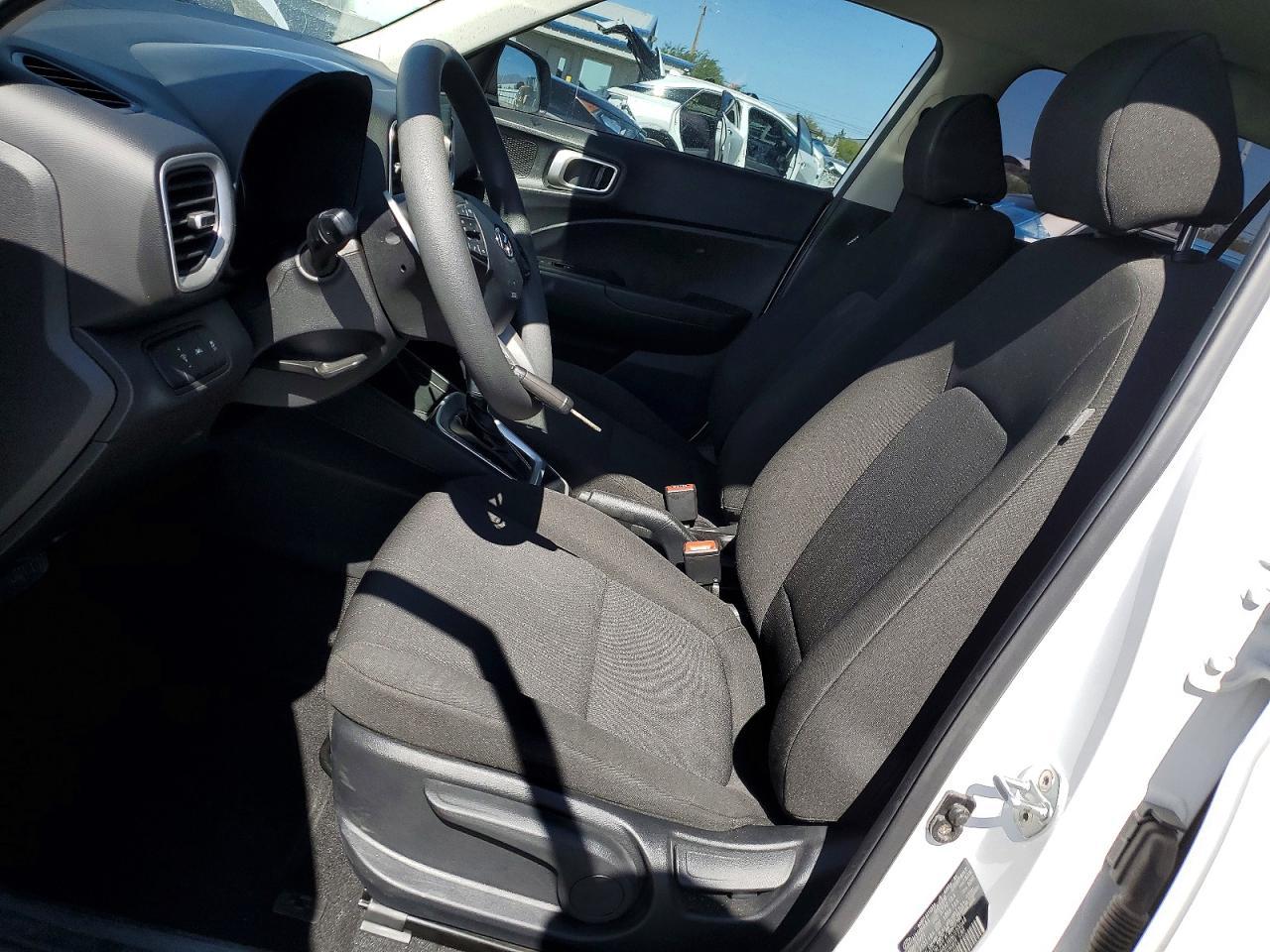 2022 Hyundai Venue Se - Фото 7