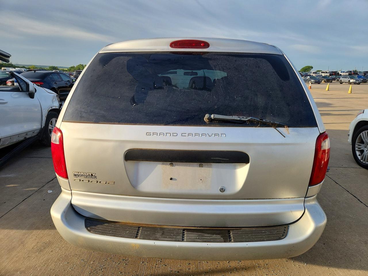2005 Dodge Caravan - Фото 6