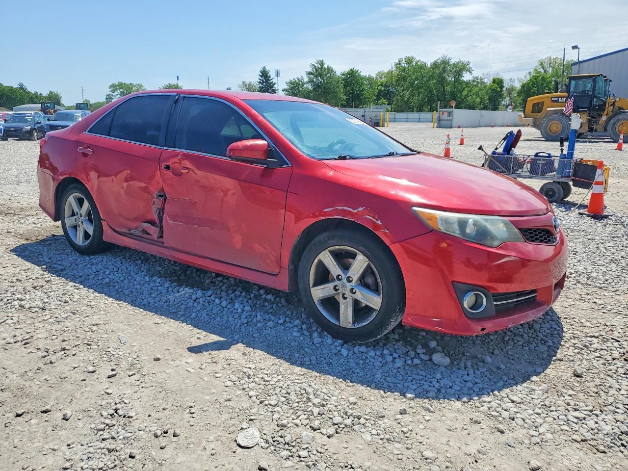 2014 Toyota Camry - Image 4