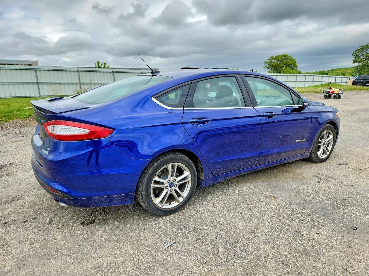 2016 Ford Fusion Se Hybrid - Image 3