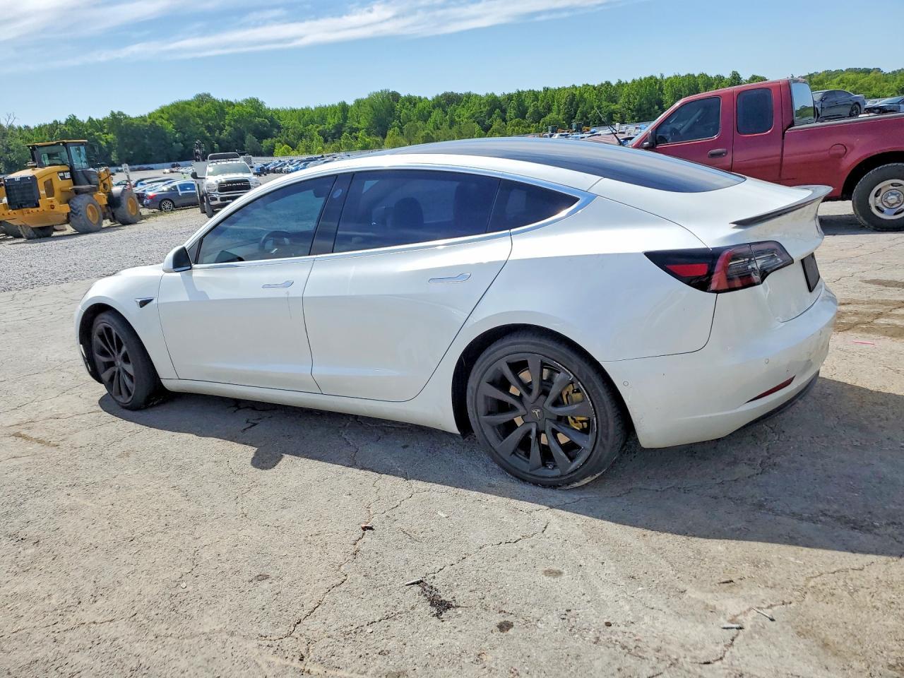 2020 Tesla Model 3 - Image 2