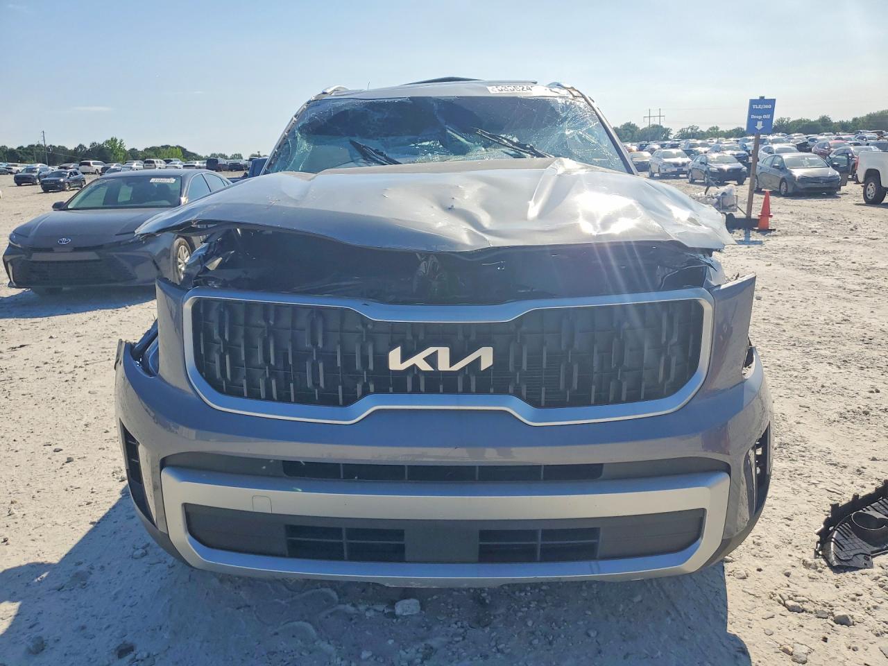 2024 Kia Telluride Ex - Image 5