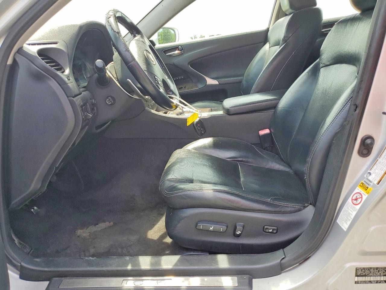 2010 Lexus Is 250 - Image 7
