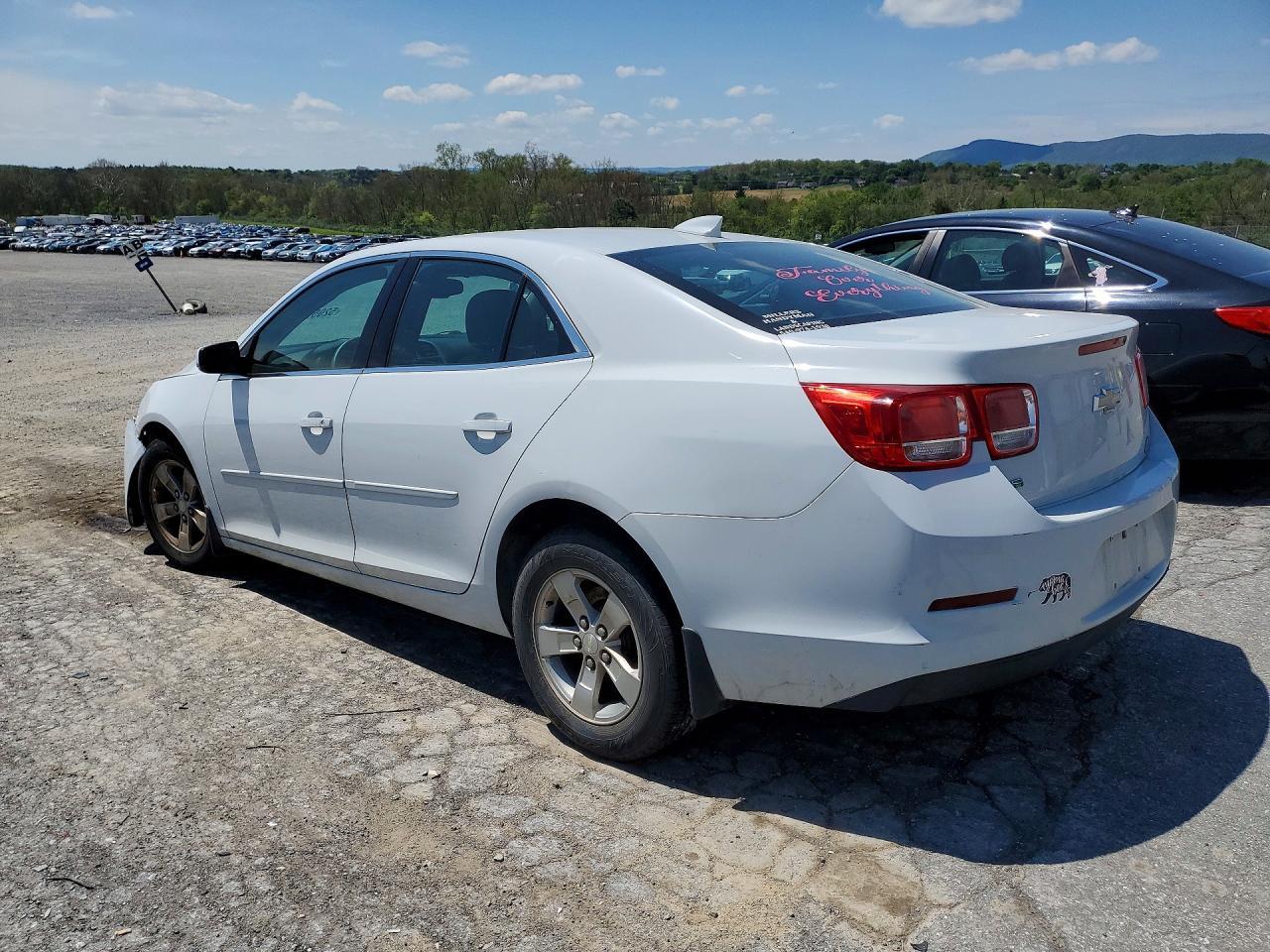 2015 Chevrolet Malibu 1Lt - Фото 2