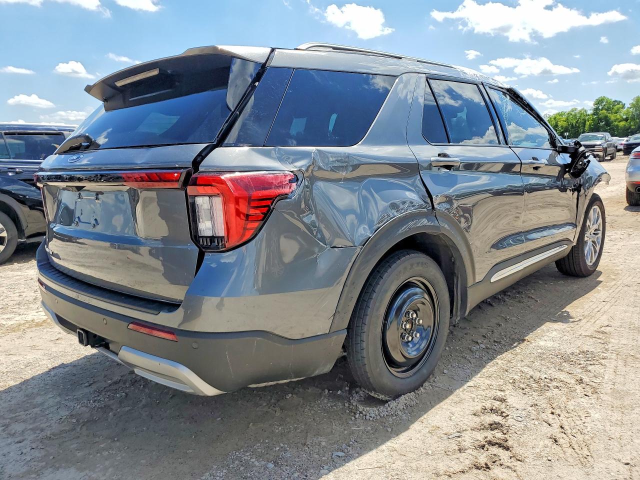2025 Ford Explorer Platinum - Фото 3