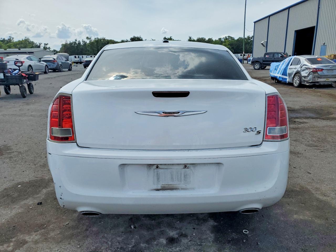 2014 Chrysler 300 S - Фото 6