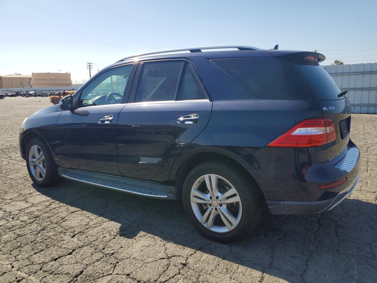 2015 Mercedes-Benz Ml 350 - Image 2