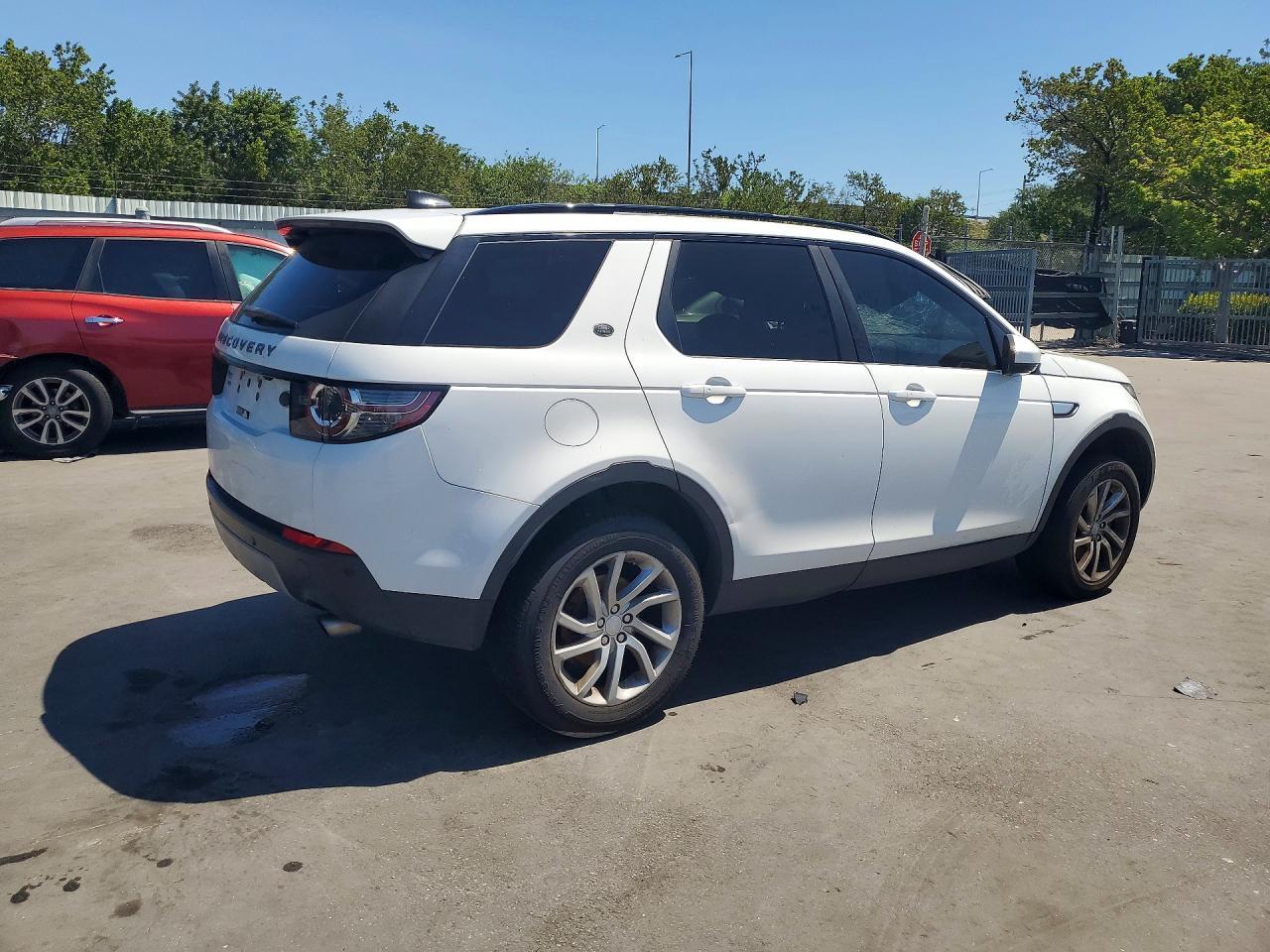 2017 Land Rover Discovery Sport Hse - Image 3