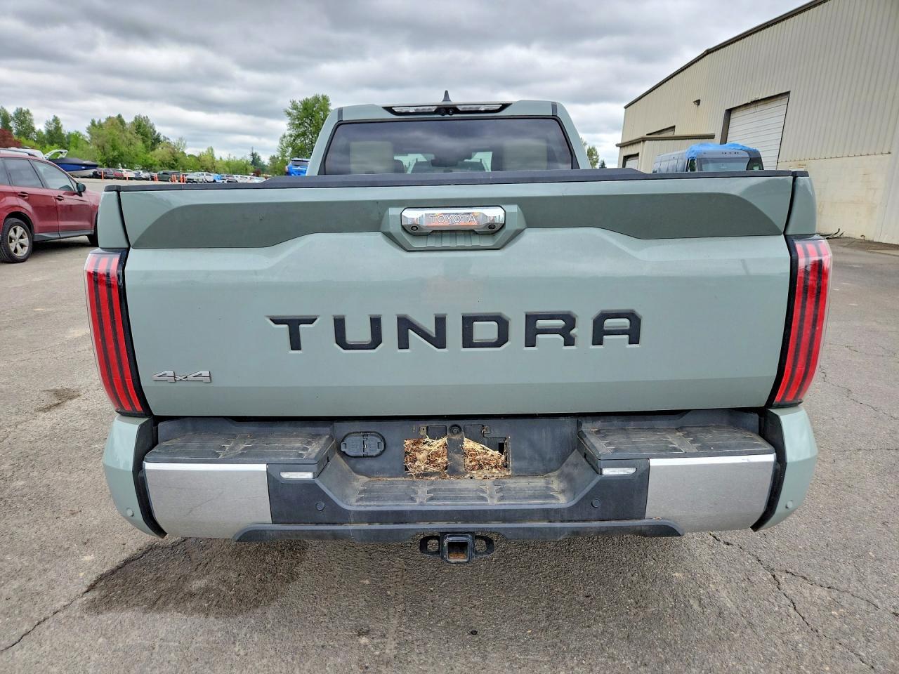 2024 Toyota Tundra 1794 Edition Hv - Image 6