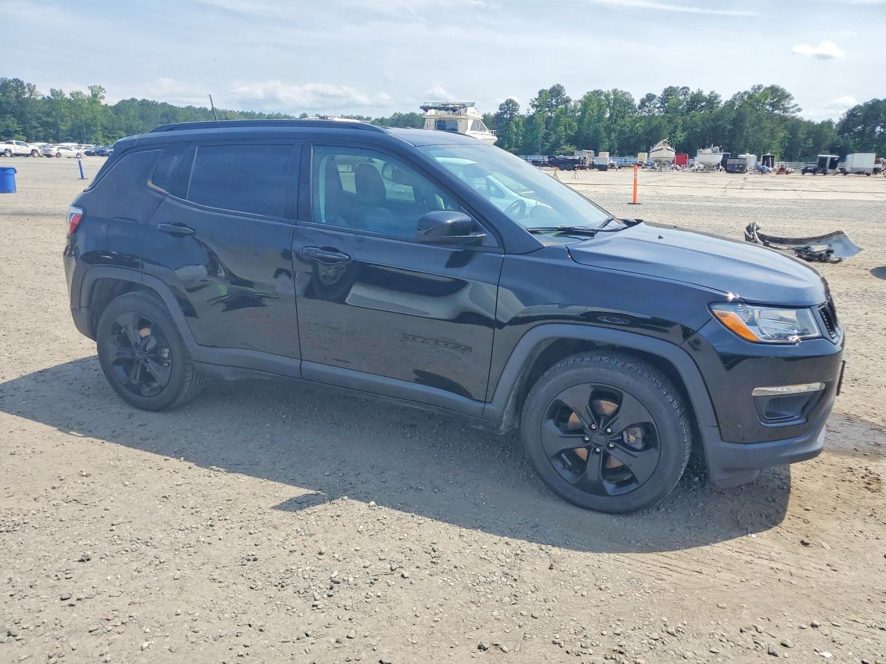 2021 Jeep Compass Latitude - Фото 4