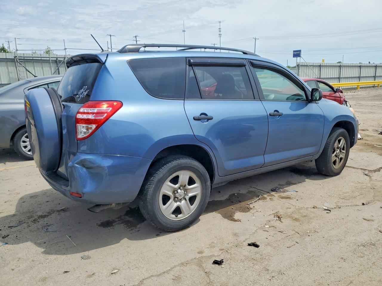 2011 Toyota Rav4 Base - Фото 3