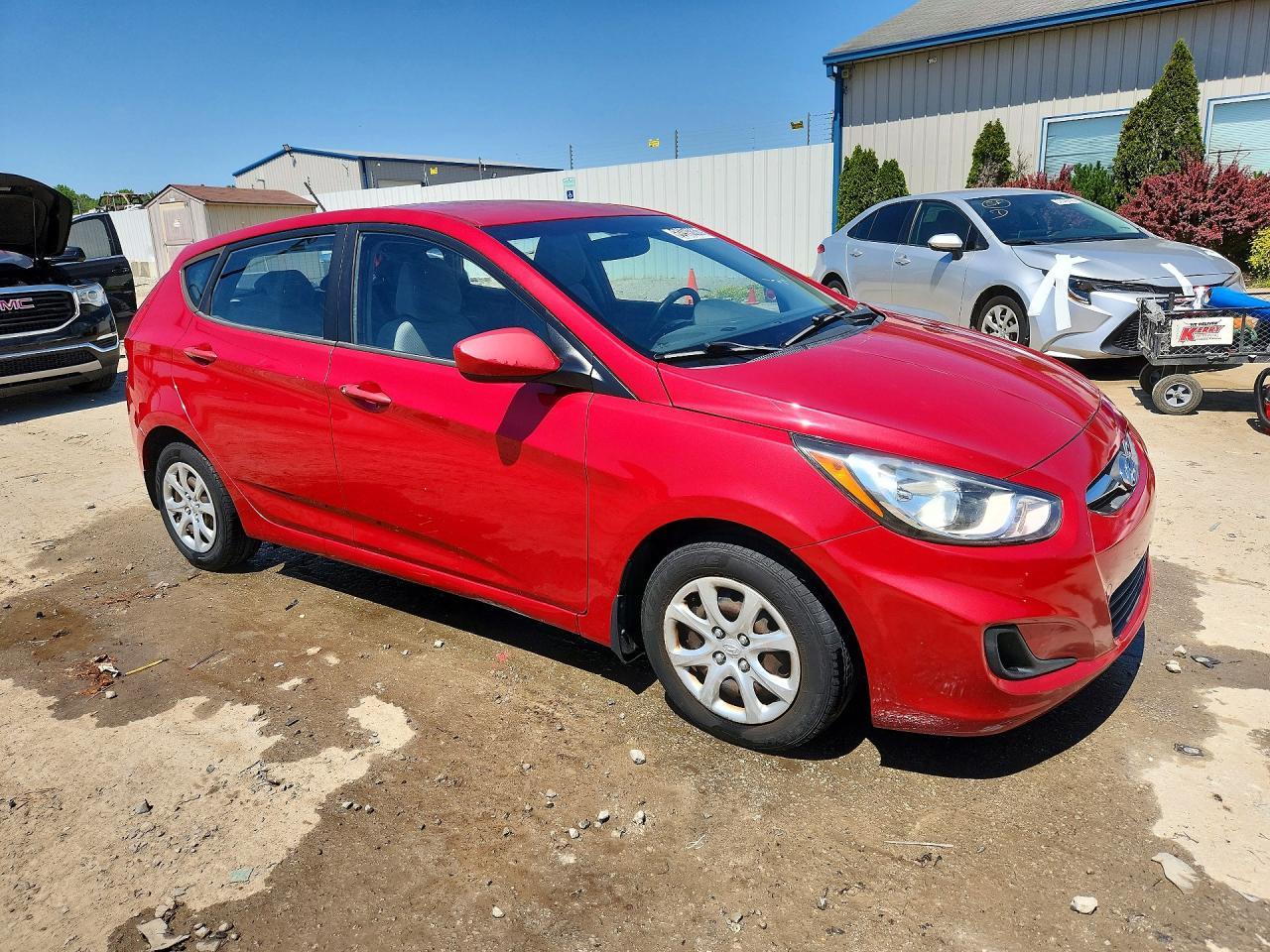 2013 Hyundai Accent Gs - Фото 4