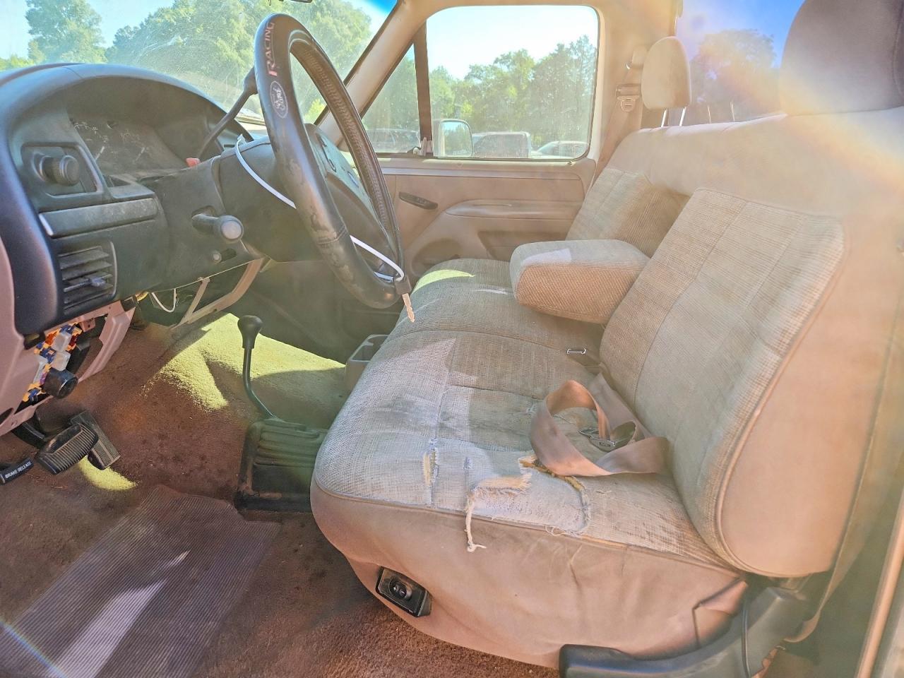 1993 Ford F150 - Image 7