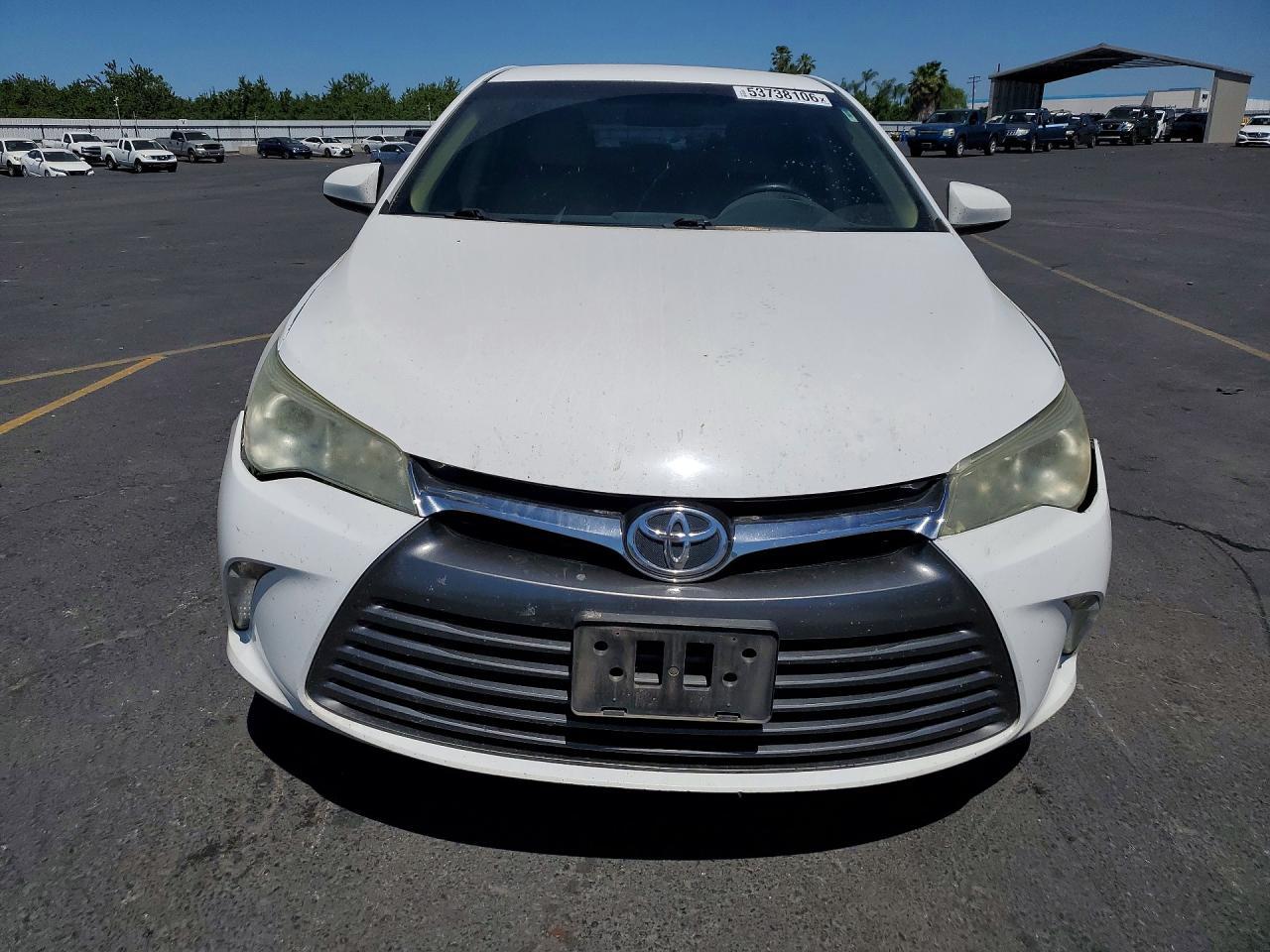 2016 Toyota Camry Le - Image 5