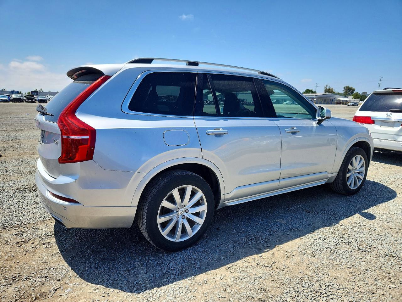 2016 Volvo Xc90 T6 - Фото 3