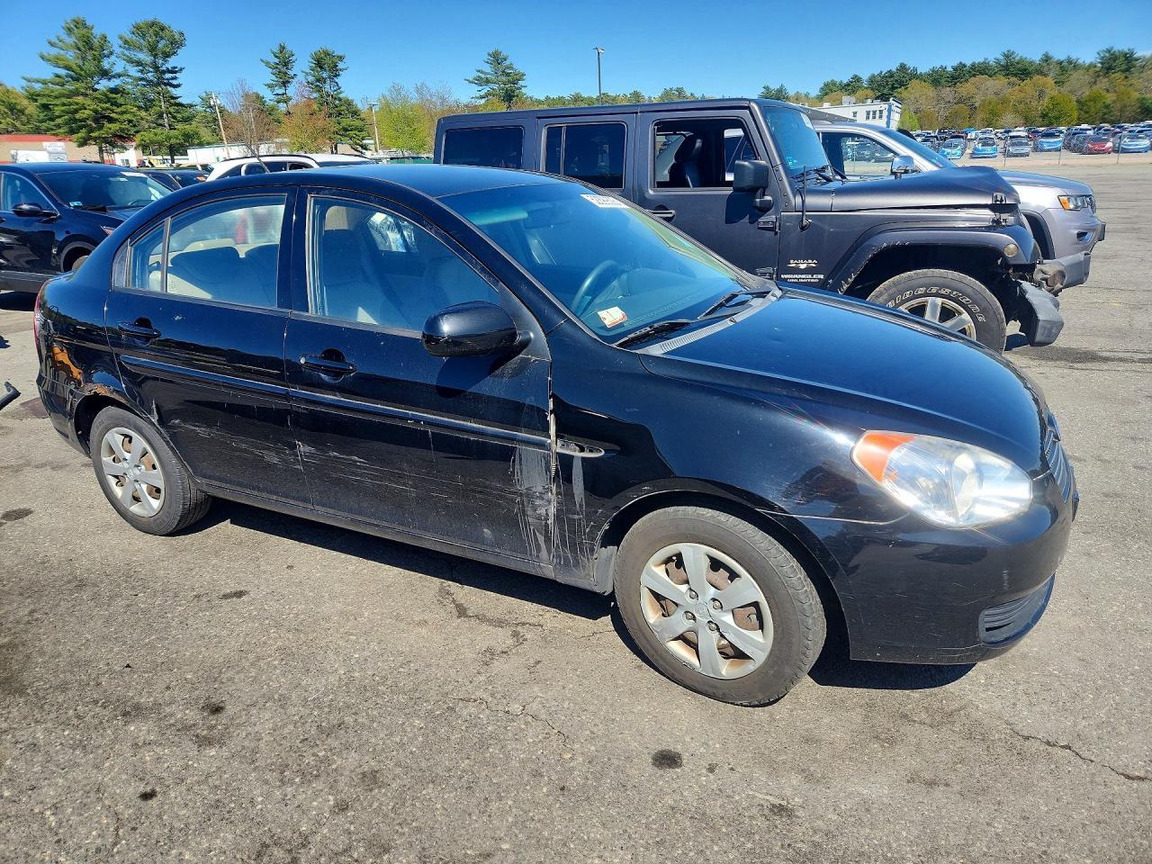 2011 Hyundai Accent Gls - Image 4