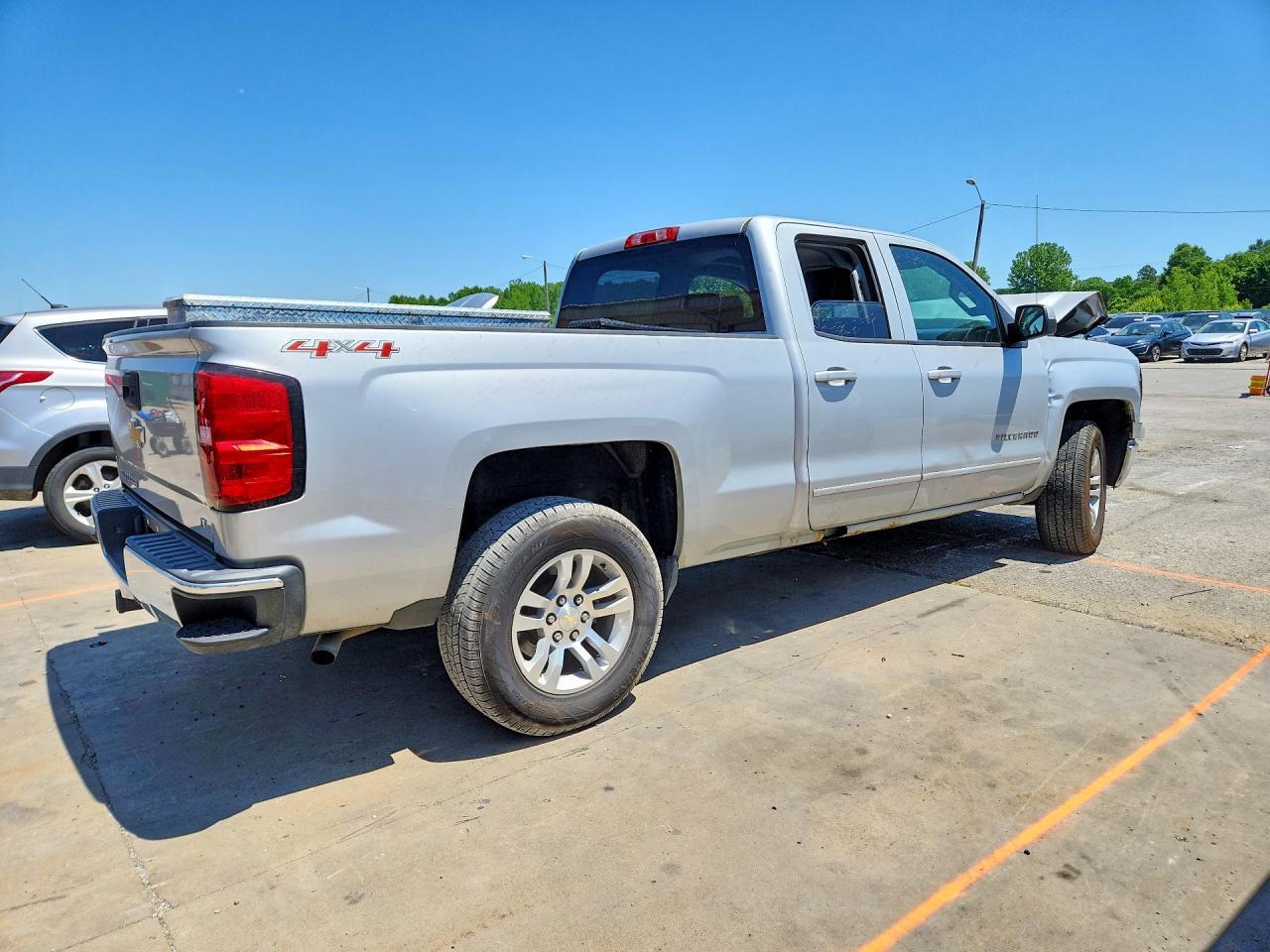 2015 Chevrolet Silverado K1500 Lt - Фото 3