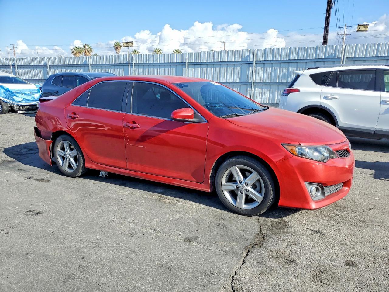 2012 Toyota Camry Se - Image 4