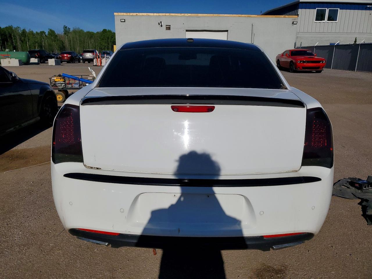 2017 Chrysler 300 Limited - Фото 6