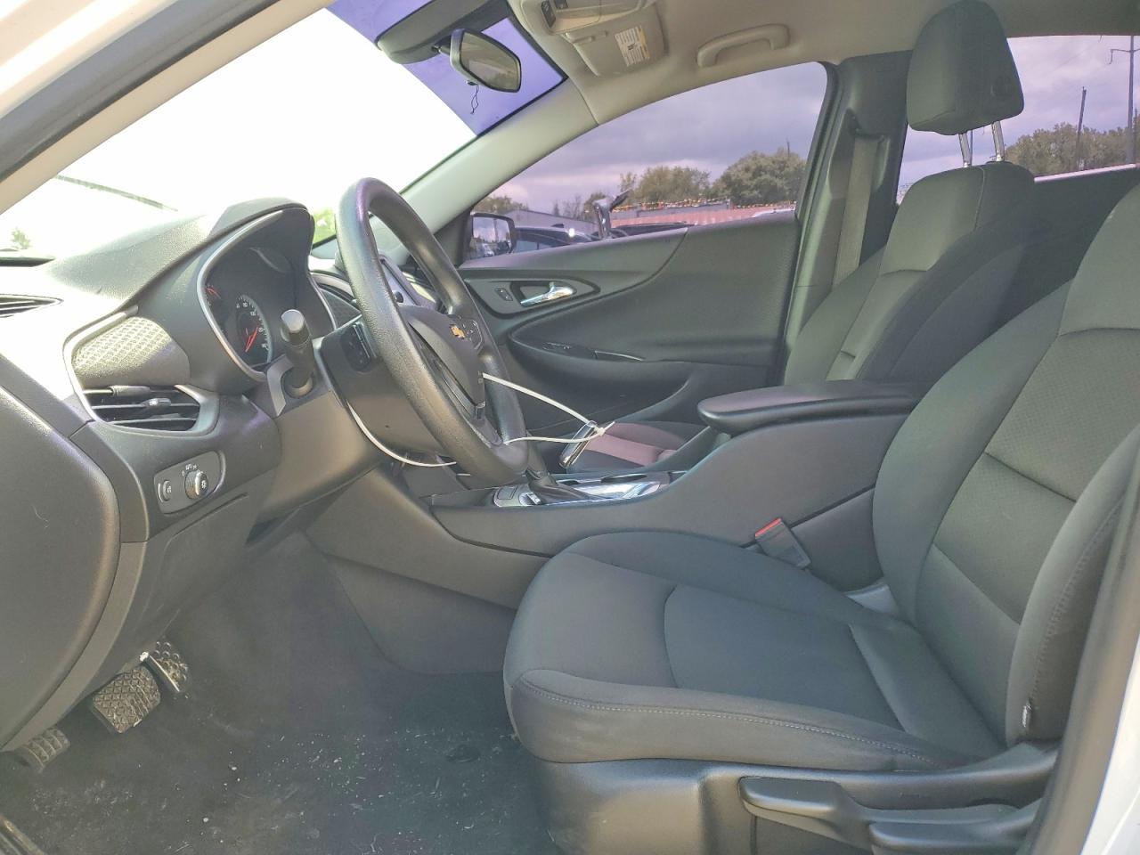 2017 Chevrolet Malibu Ls - Image 7