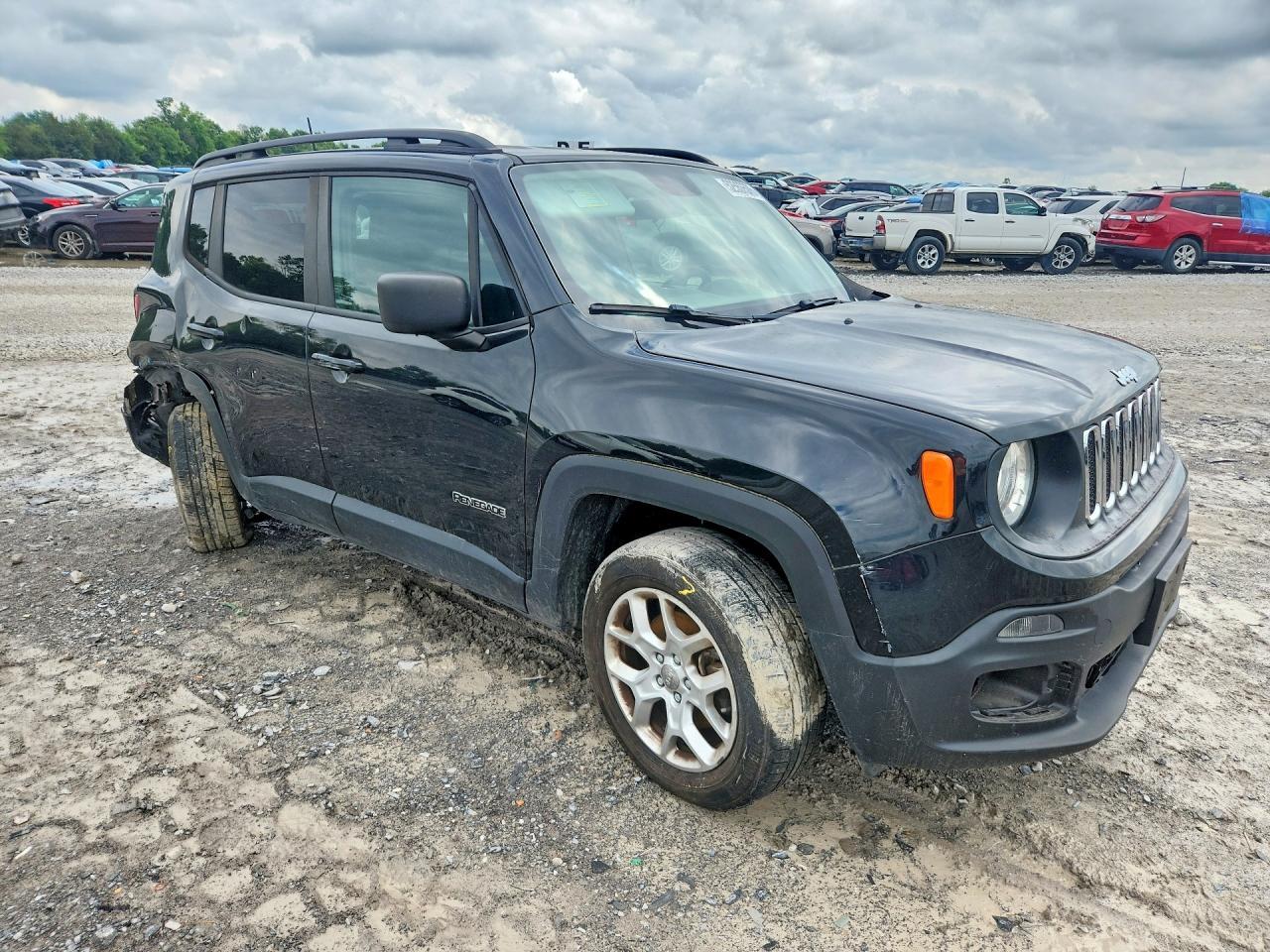 2018 Jeep Renegade Sport - Image 4