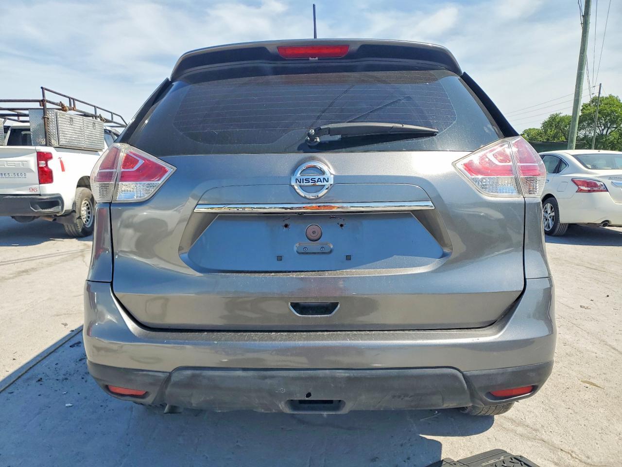 2016 Nissan Rogue S - Фото 6