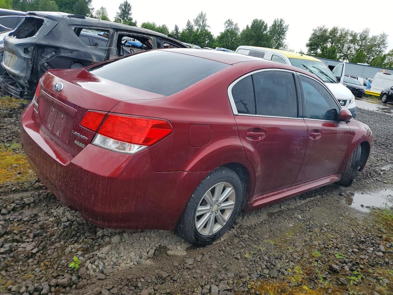 2012 Subaru Legacy 2.5I Premium - Image 3