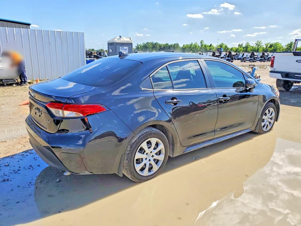 2024 Toyota Corolla Le - Image 3