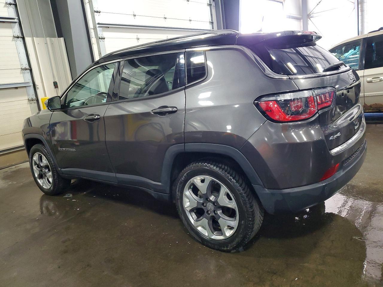 2019 Jeep Compass Limited - Фото 2