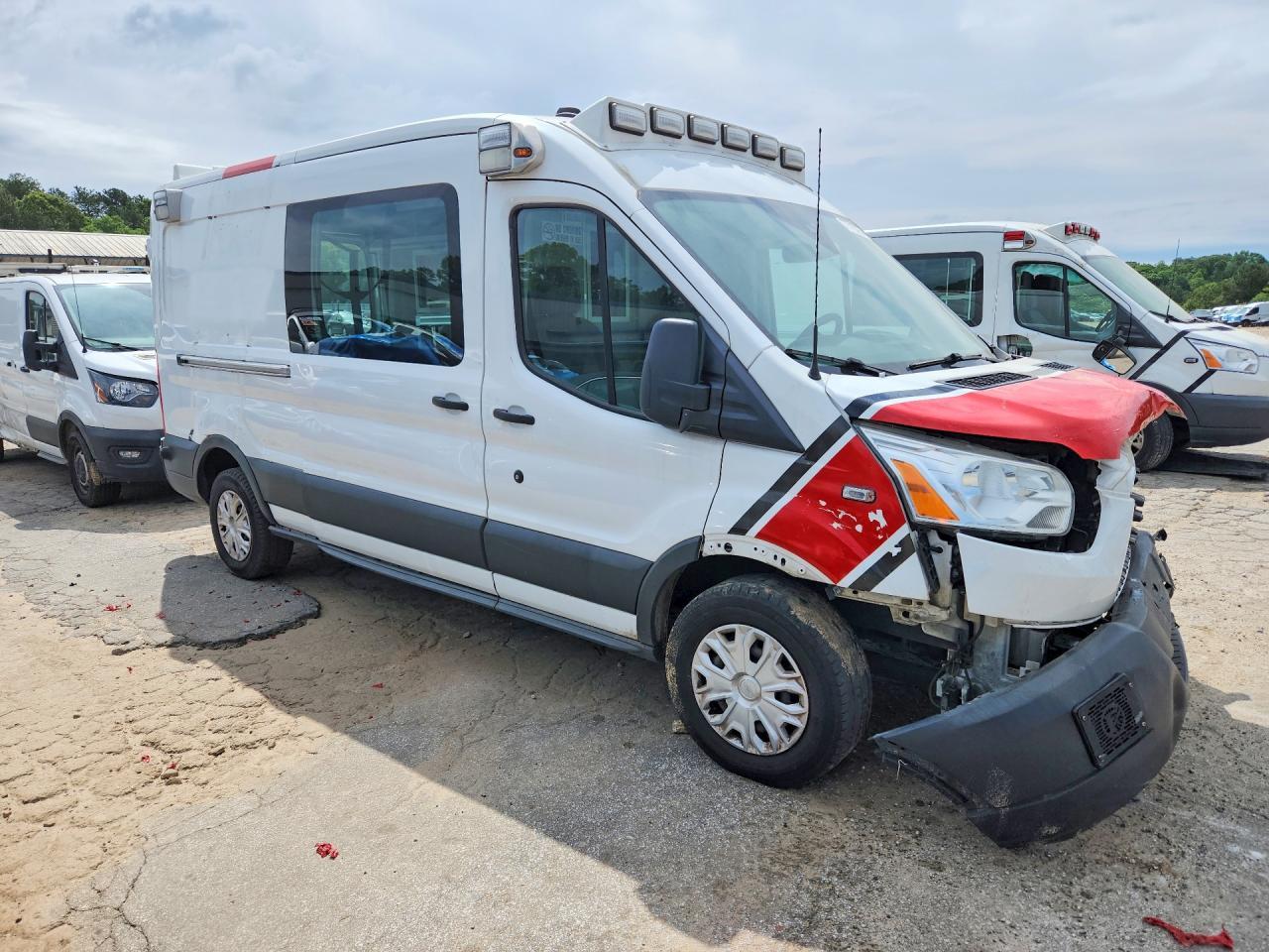 2017 Mccoy Miller R2Cb Ambulance - Image 4