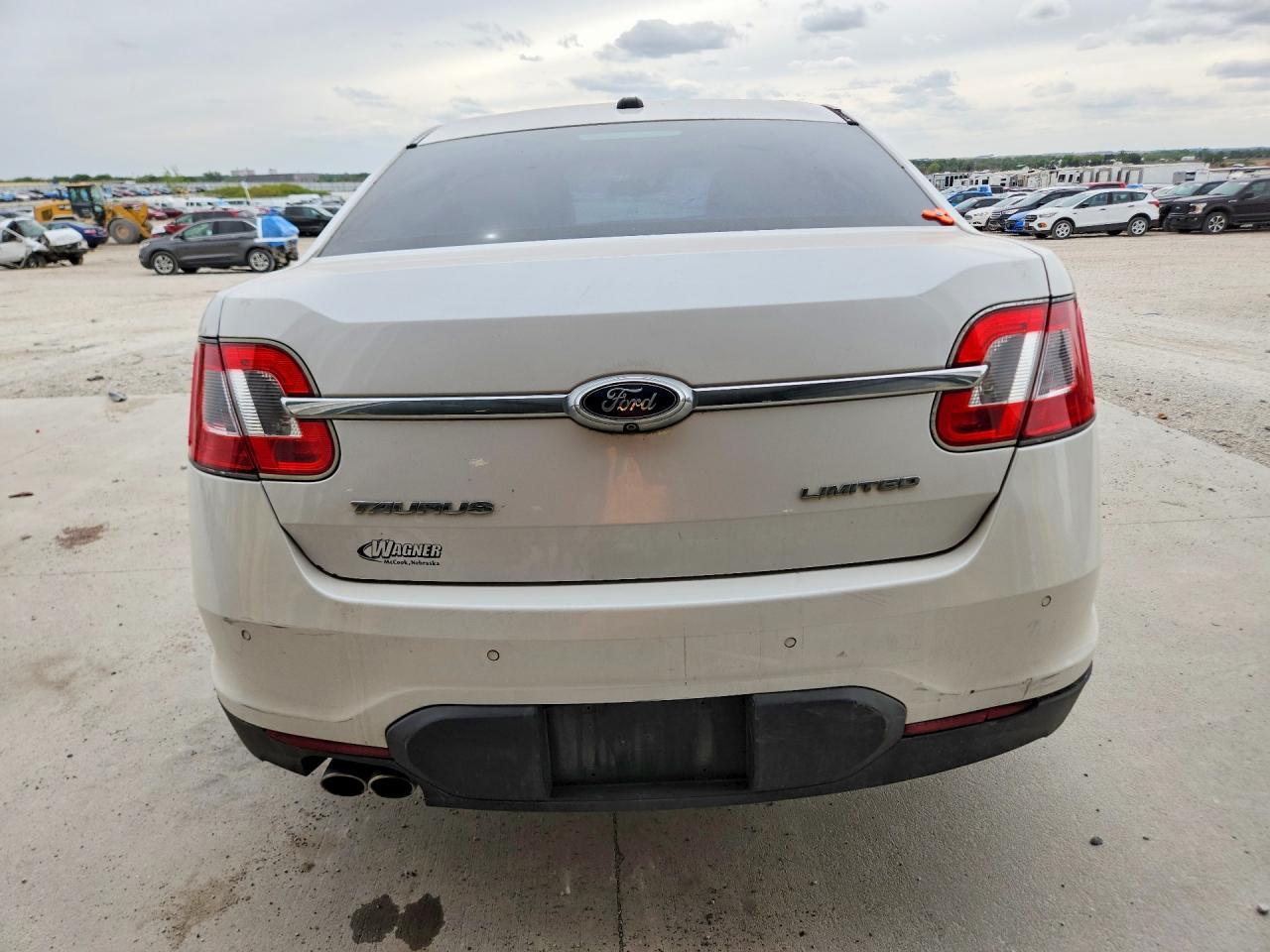 2012 Ford Taurus Limited - Фото 6