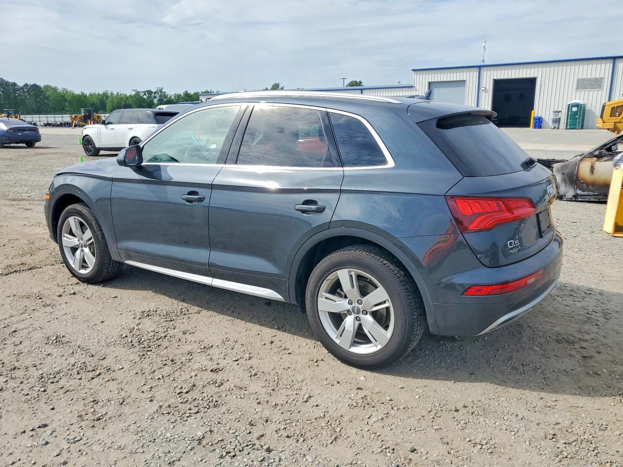 2019 Audi Q5 Premium Plus - Фото 2