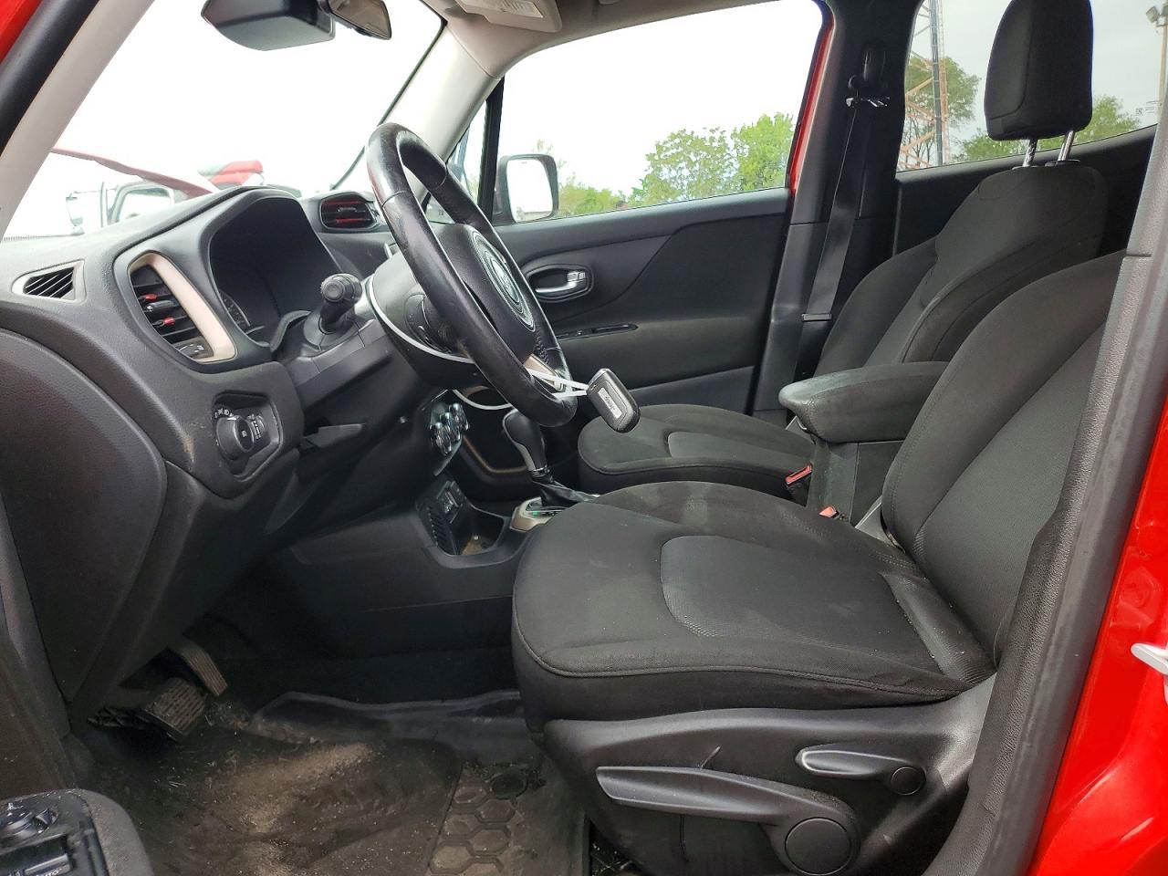 2016 Jeep Renegade Latitude - Image 7
