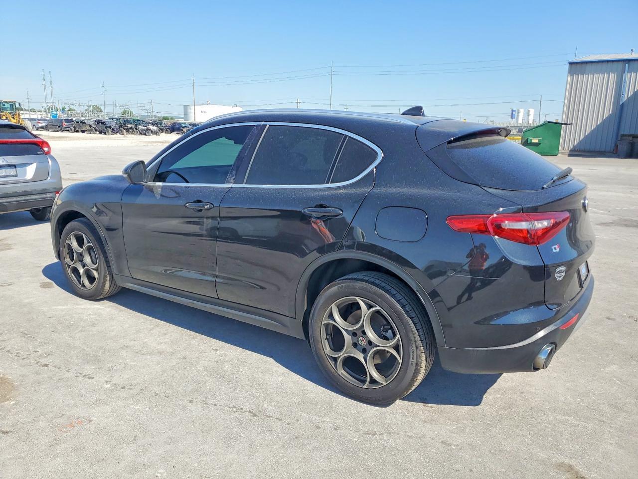 2018 Alfa Romeo Stelvio - Фото 2