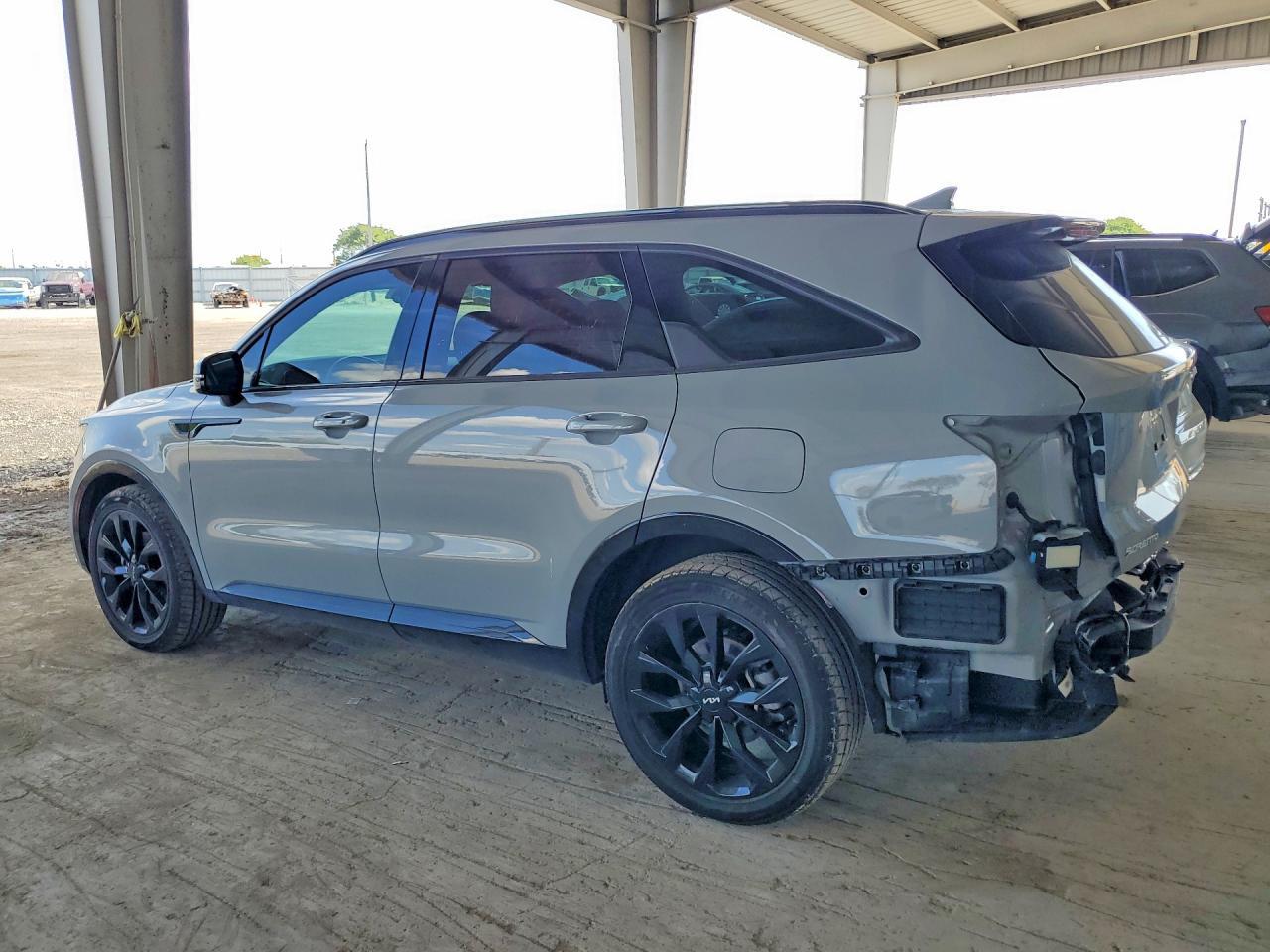 2023 Kia Sorento Sx - Фото 2