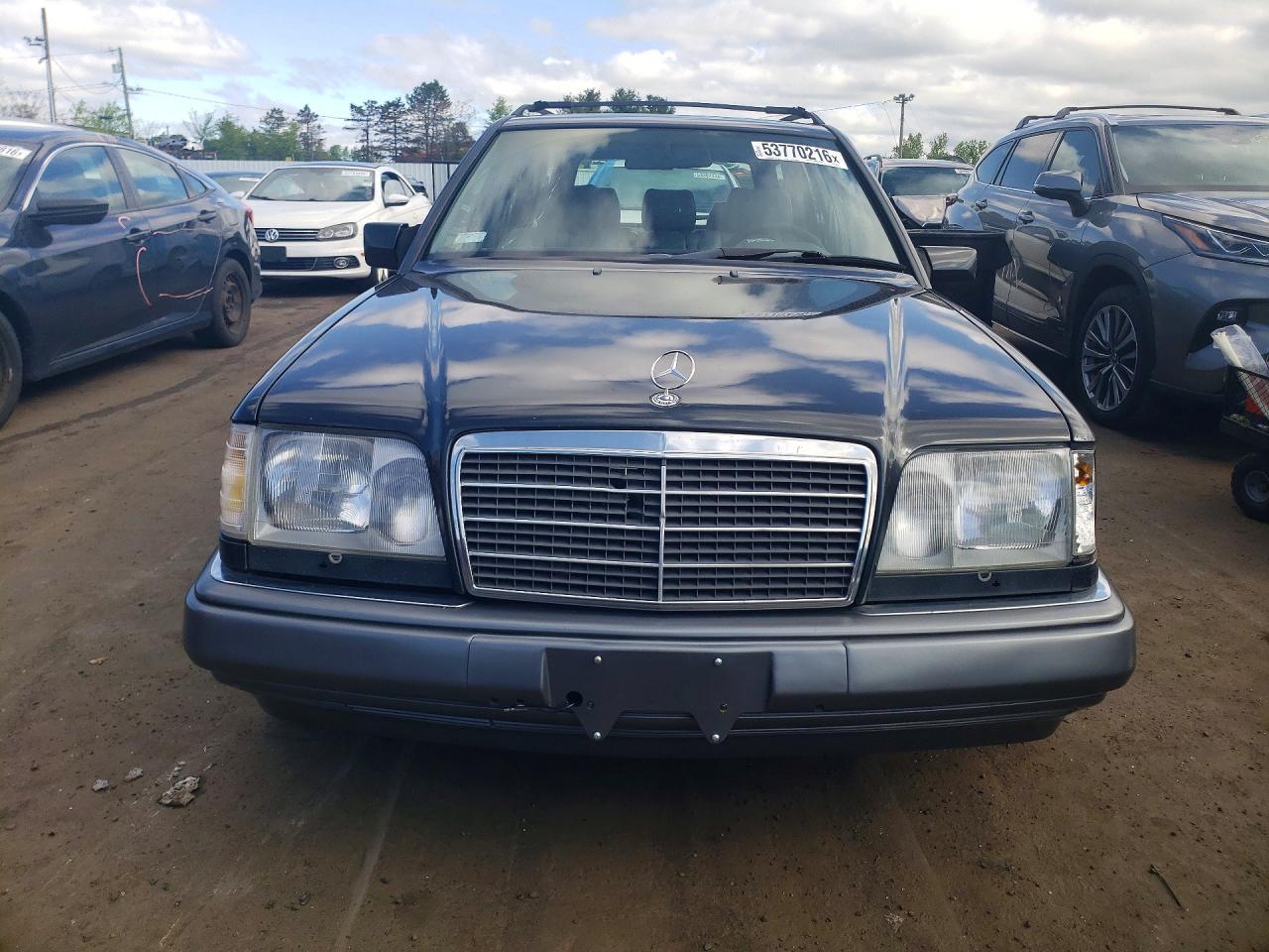 1994 Mercedes-Benz E 320 - Фото 5