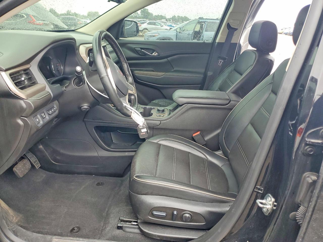 2023 GMC Acadia Denali - Фото 6