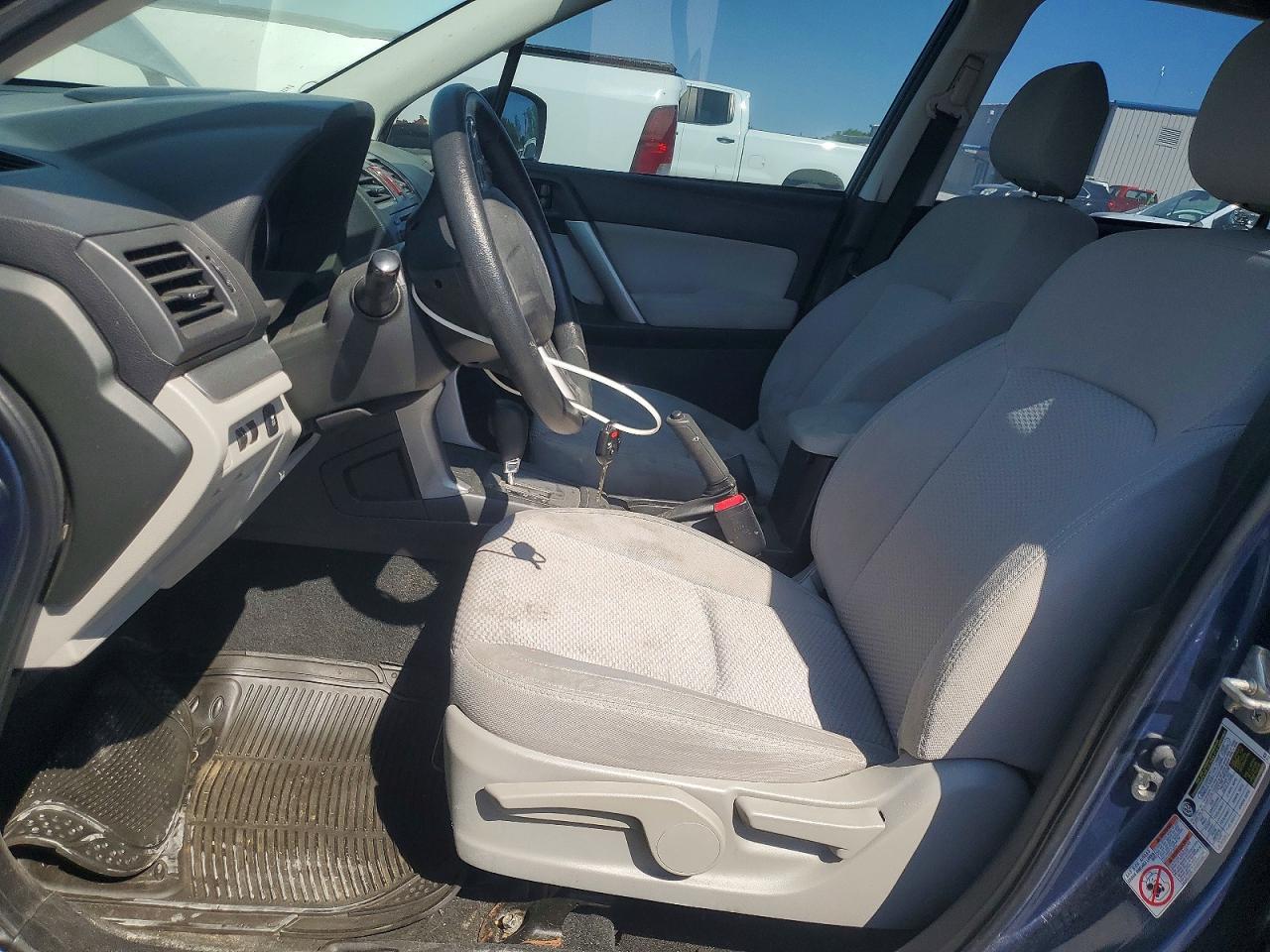 2014 Subaru Forester 2.5I - Фото 7