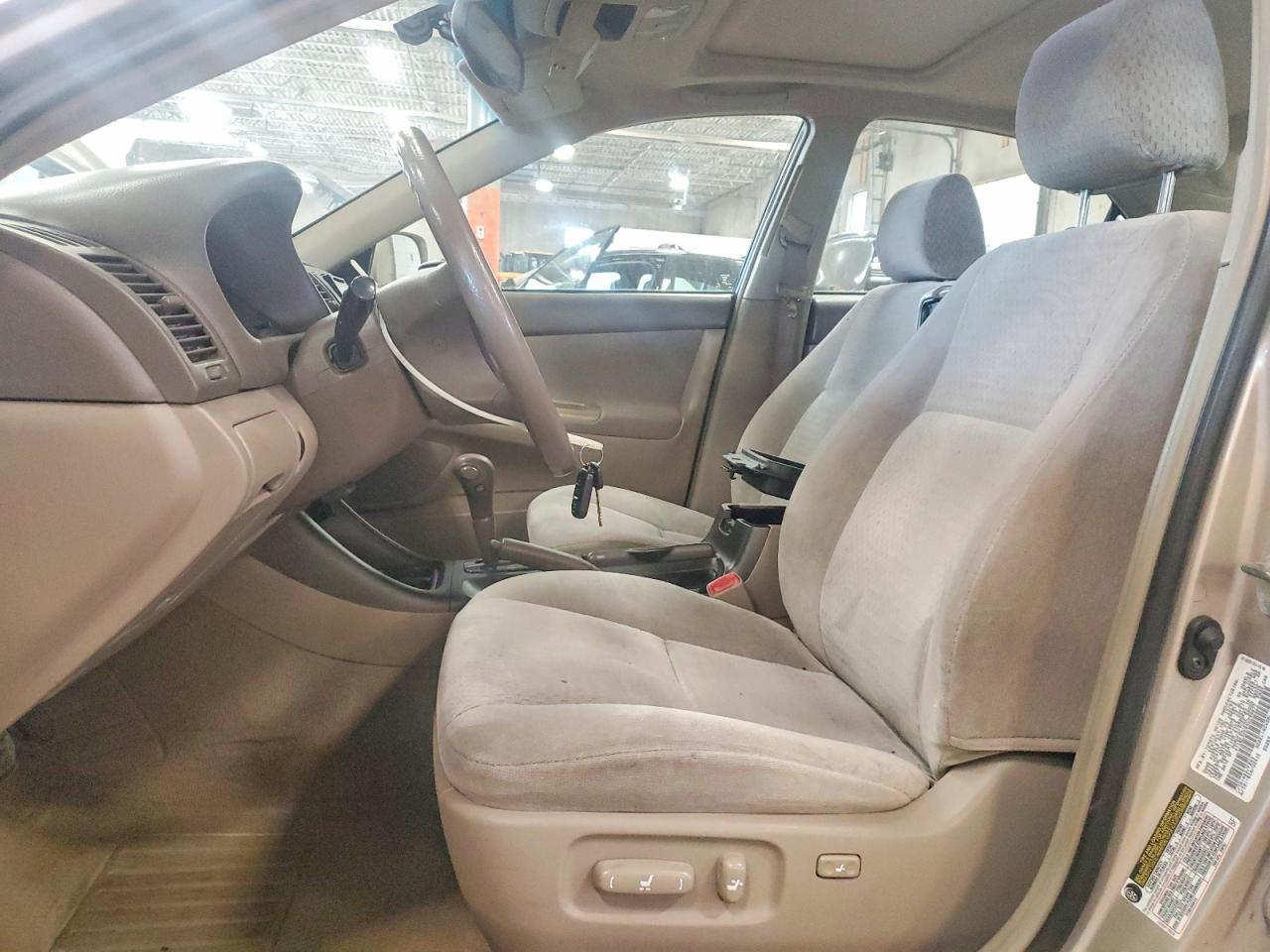 2004 Toyota Camry Se - Фото 7