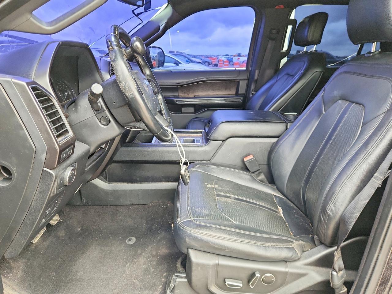 2019 Ford Expedition Max Limited - Image 7