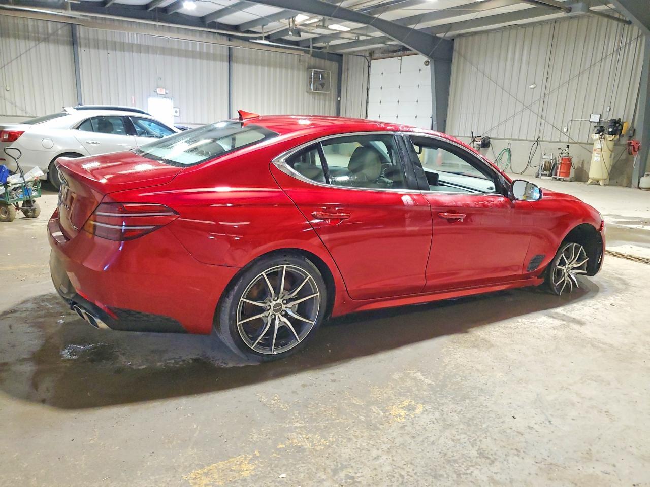 2023 Genesis G70 2.0T - Image 3