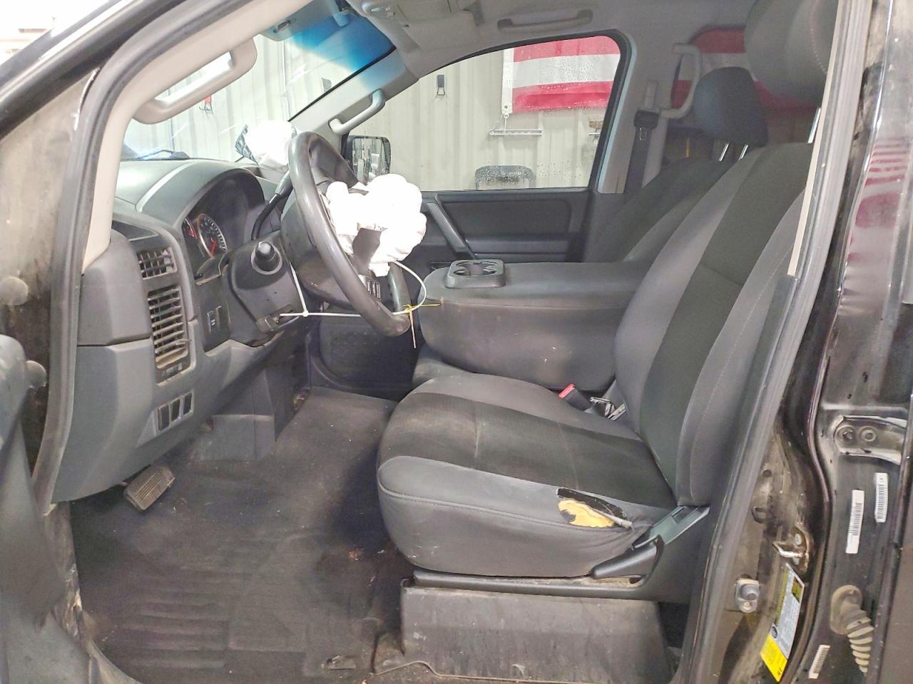 2012 Nissan Titan S - Image 7