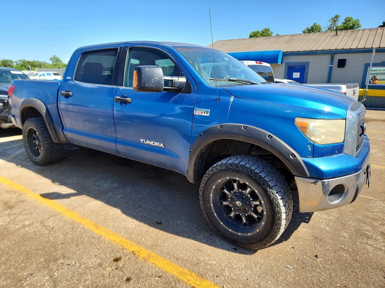 2007 Toyota Tundra Crewmax Sr5 - Image 4