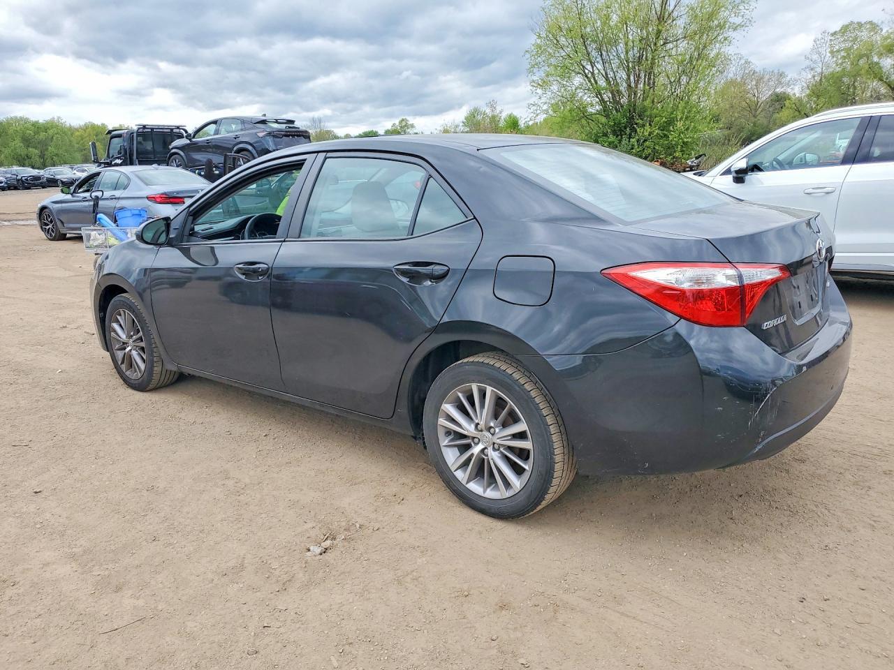 2014 Toyota Corolla Le Plus - Фото 2