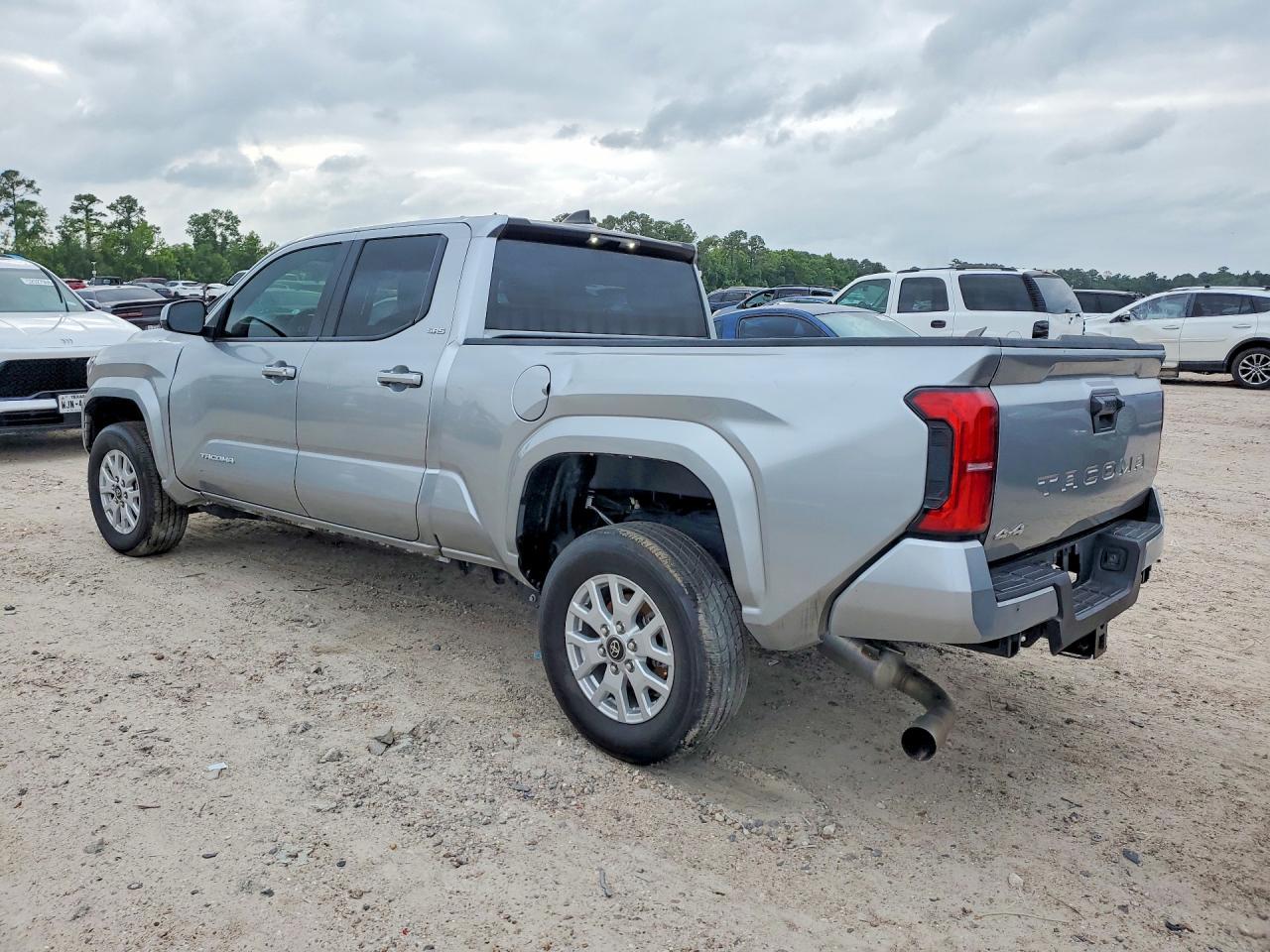 2025 Toyota Tacoma Sr5 - Image 2