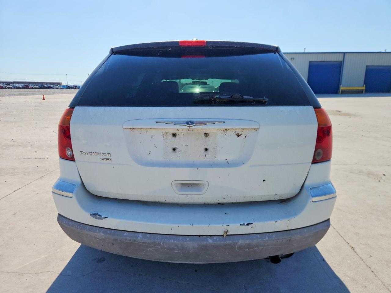 2005 Chrysler Pacifica Touring - Image 6