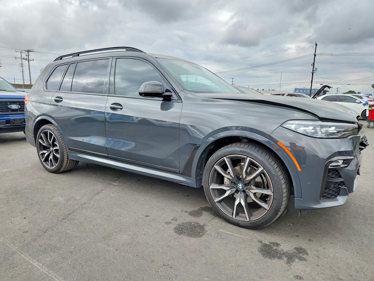 2021 BMW X7 xDrive40I - Фото 4